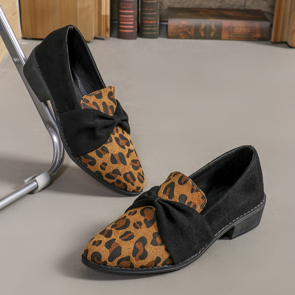 Sandra | Suede Chain Loafers