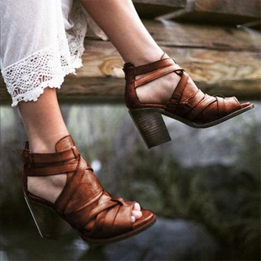 Comfortable and versatile orthopedic summer Sandals