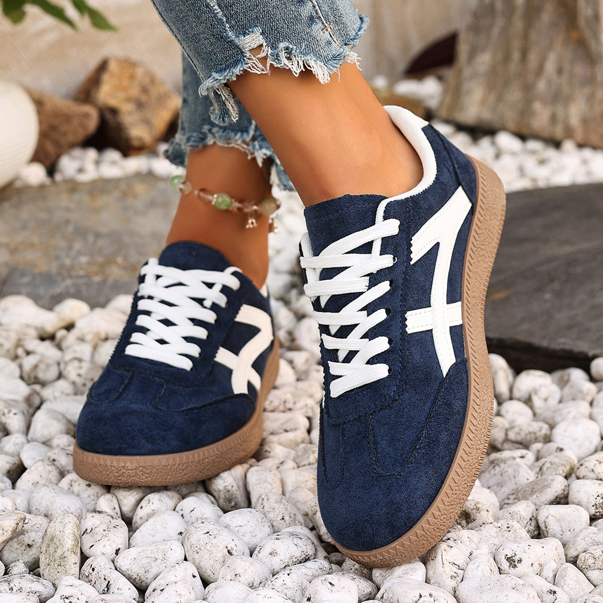 Orthopedic Balance Versatile Low-Top Lace-Up Sneakers For A Unique Style