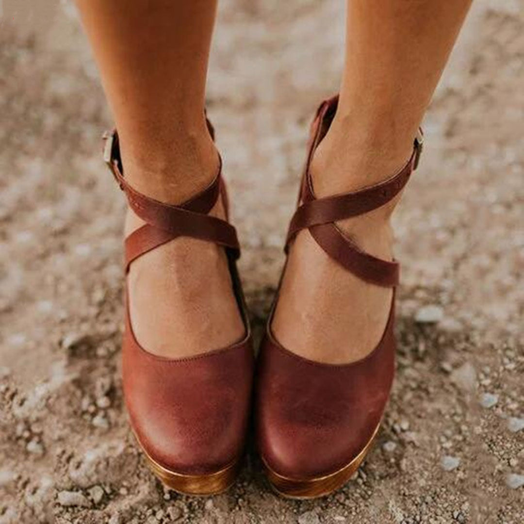 Cora | Orthopedic Block Heel Mary Jane Sandals – Vintage-Inspired