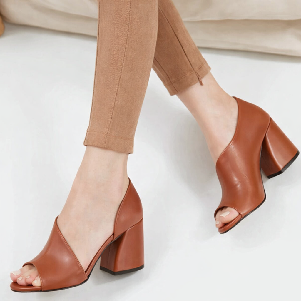 Adeline | Chic Open-Toe Leather Block Heel Sandals with Orthopedic Cushion Support