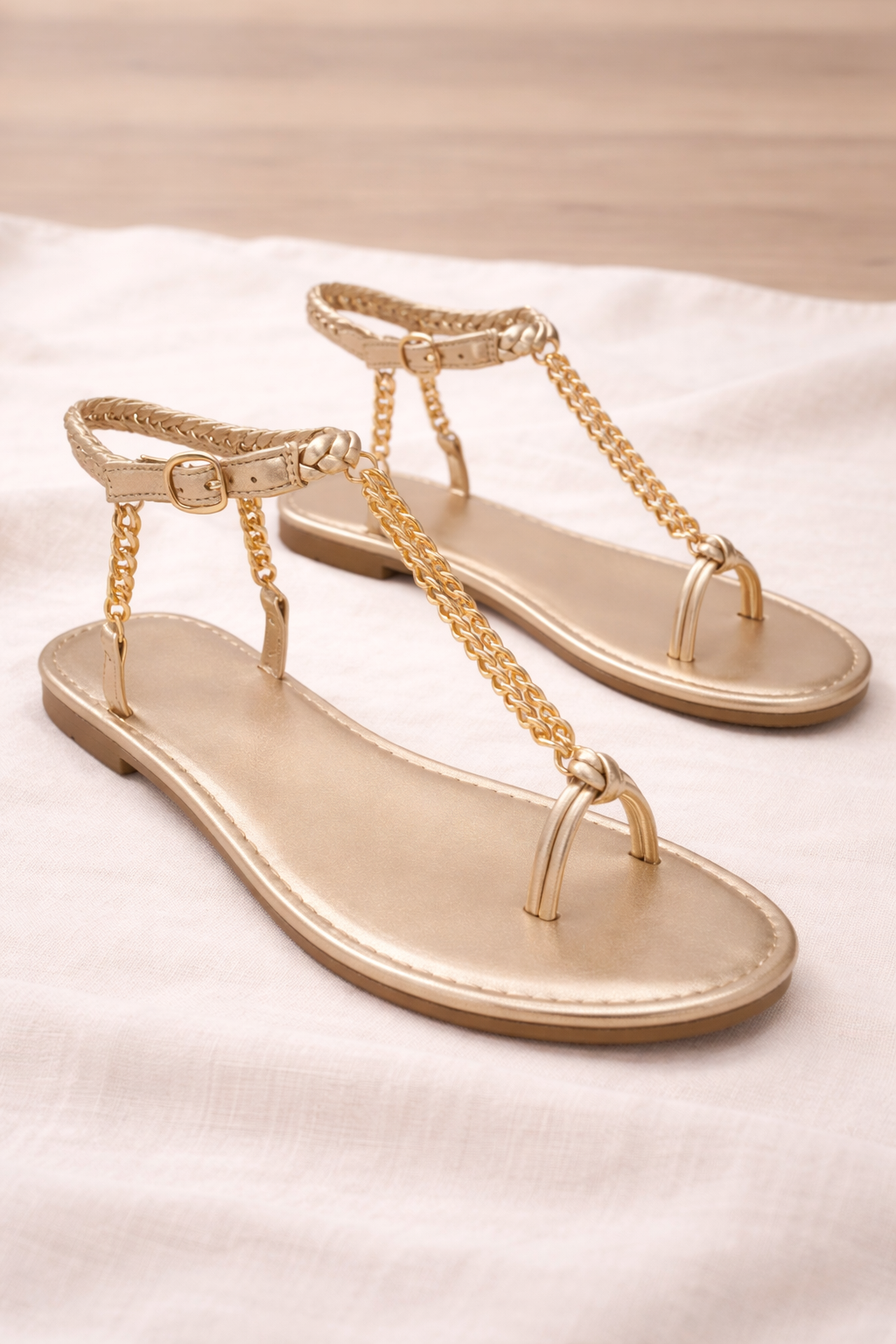 Orthopedic Balance Plus Size Sandals With Unique Metal Chain