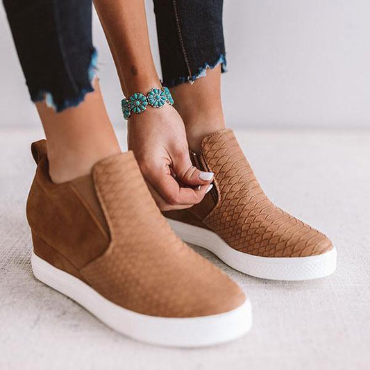 Iris | Women’s Orthopedic Slip-On Wedge Sneakers with Textured Upper