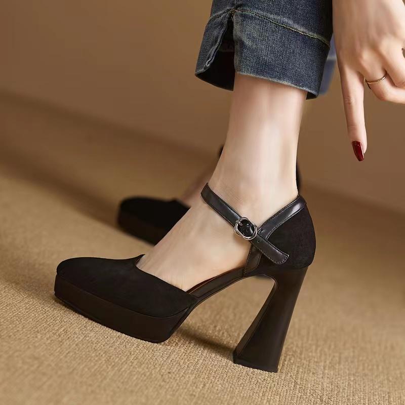 Orthopedic Balance Closed-Toe Sandals With Unique Chunky Heels