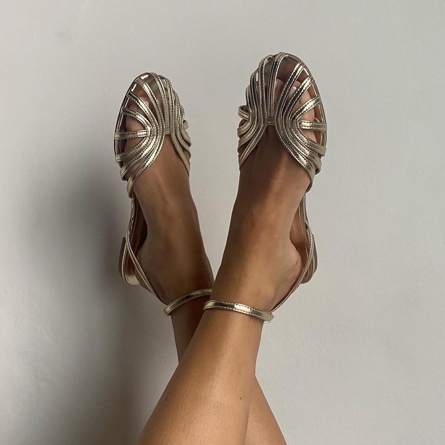 Brooke | Orthopedic Ankle-Strap Flats – Shimmer & Chic Comfort
