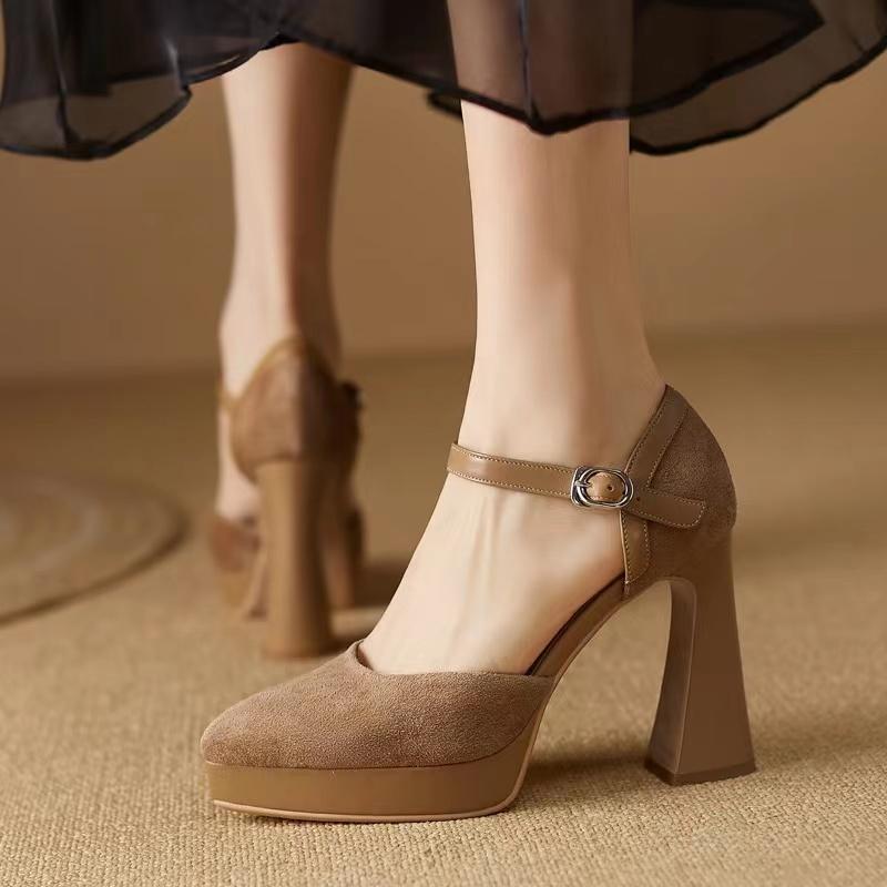 Orthopedic Balance Closed-Toe Sandals With Unique Chunky Heels