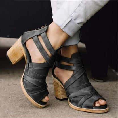 Comfortable and versatile orthopedic summer Sandals