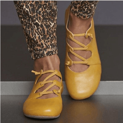 Blossom | Cross-Strap Leather Flats – Colorful Everyday Comfort