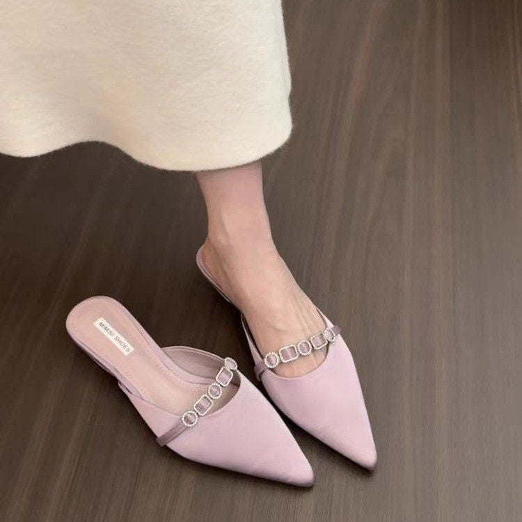 Orthopedic Balance | Pointed Toe Chain Detail Mule Flats
