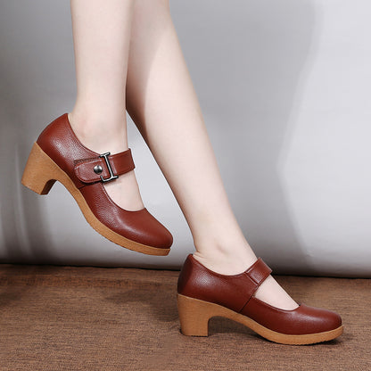 Orthopedic Balance | Vintage Mary Jane Block Heel Pumps