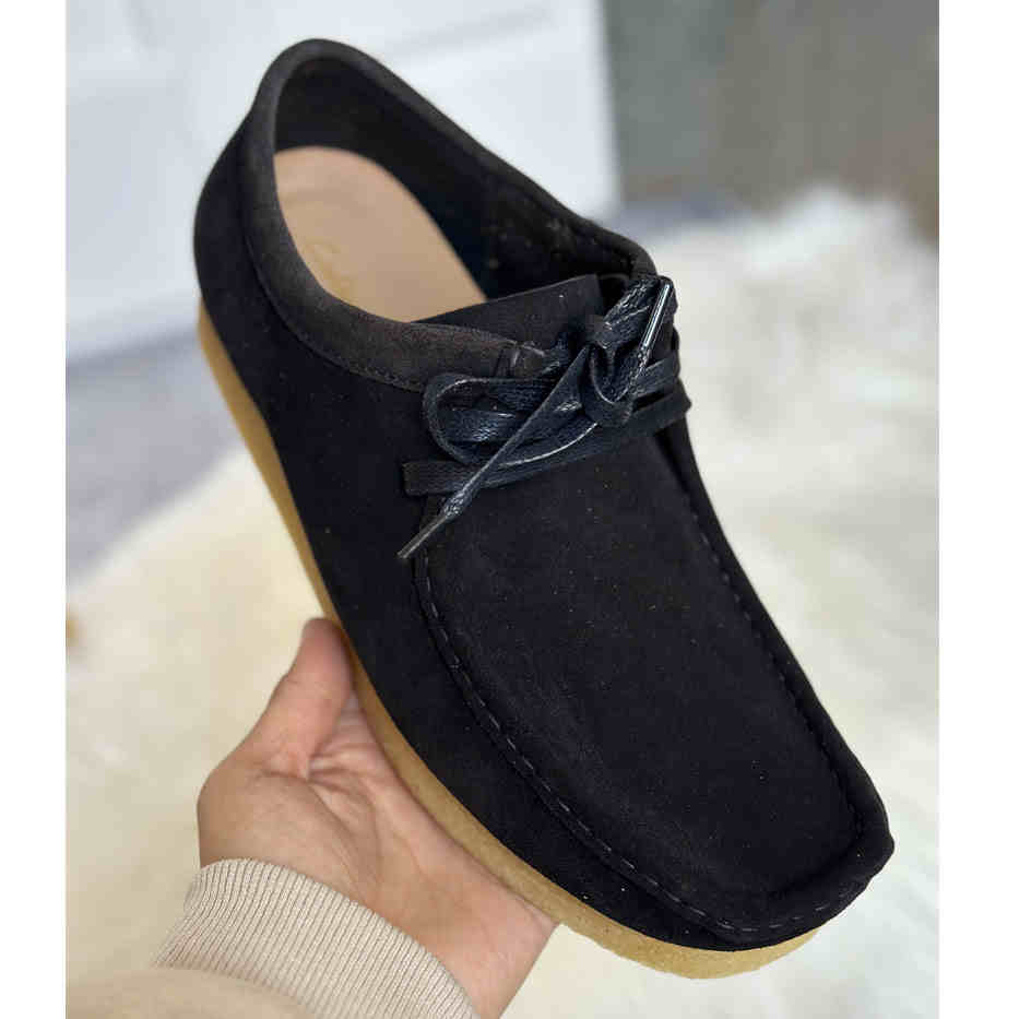 Orthopedic Balance Leather Lace-Up Shoes With A Thick, Unique Sole