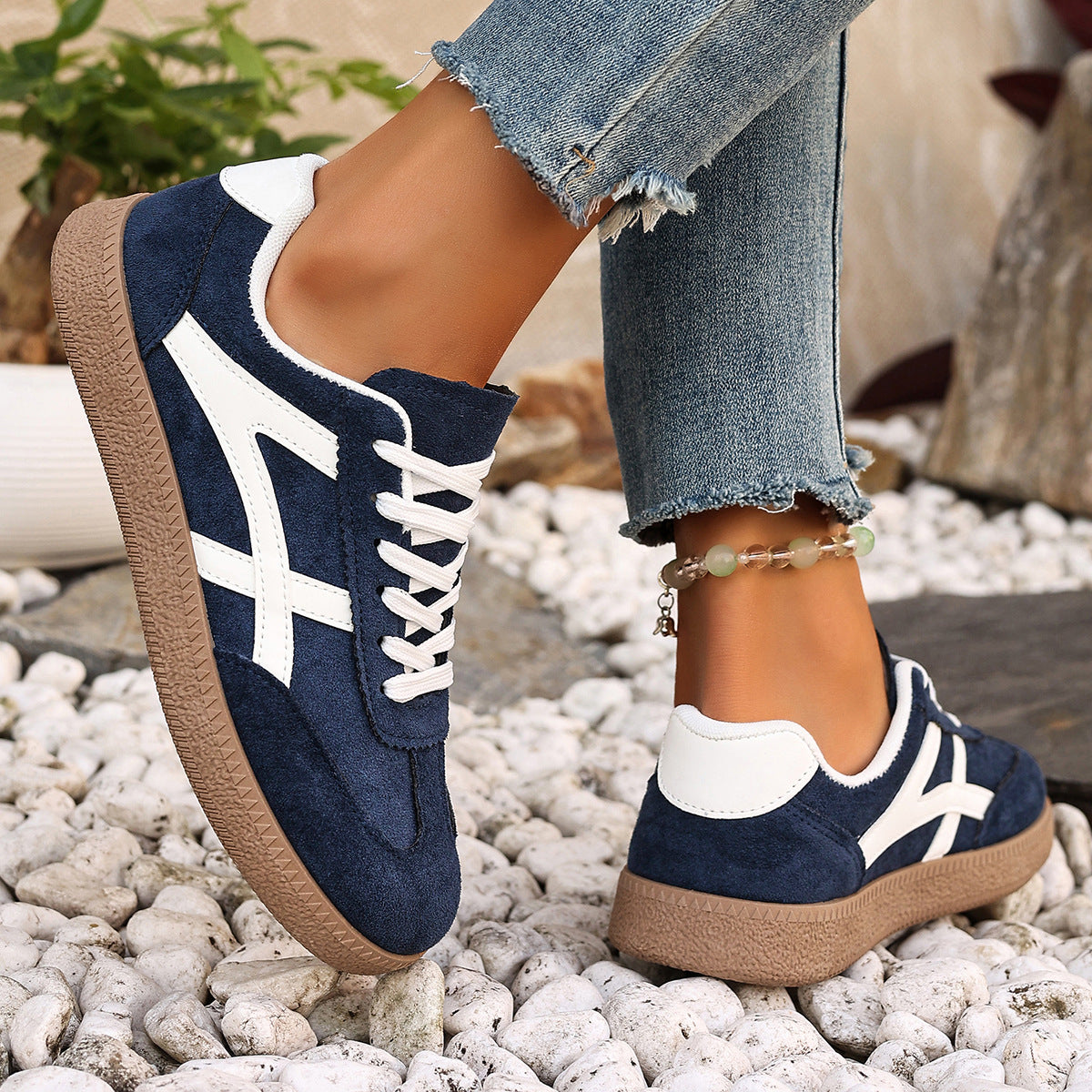 Orthopedic Balance Versatile Low-Top Lace-Up Sneakers For A Unique Style