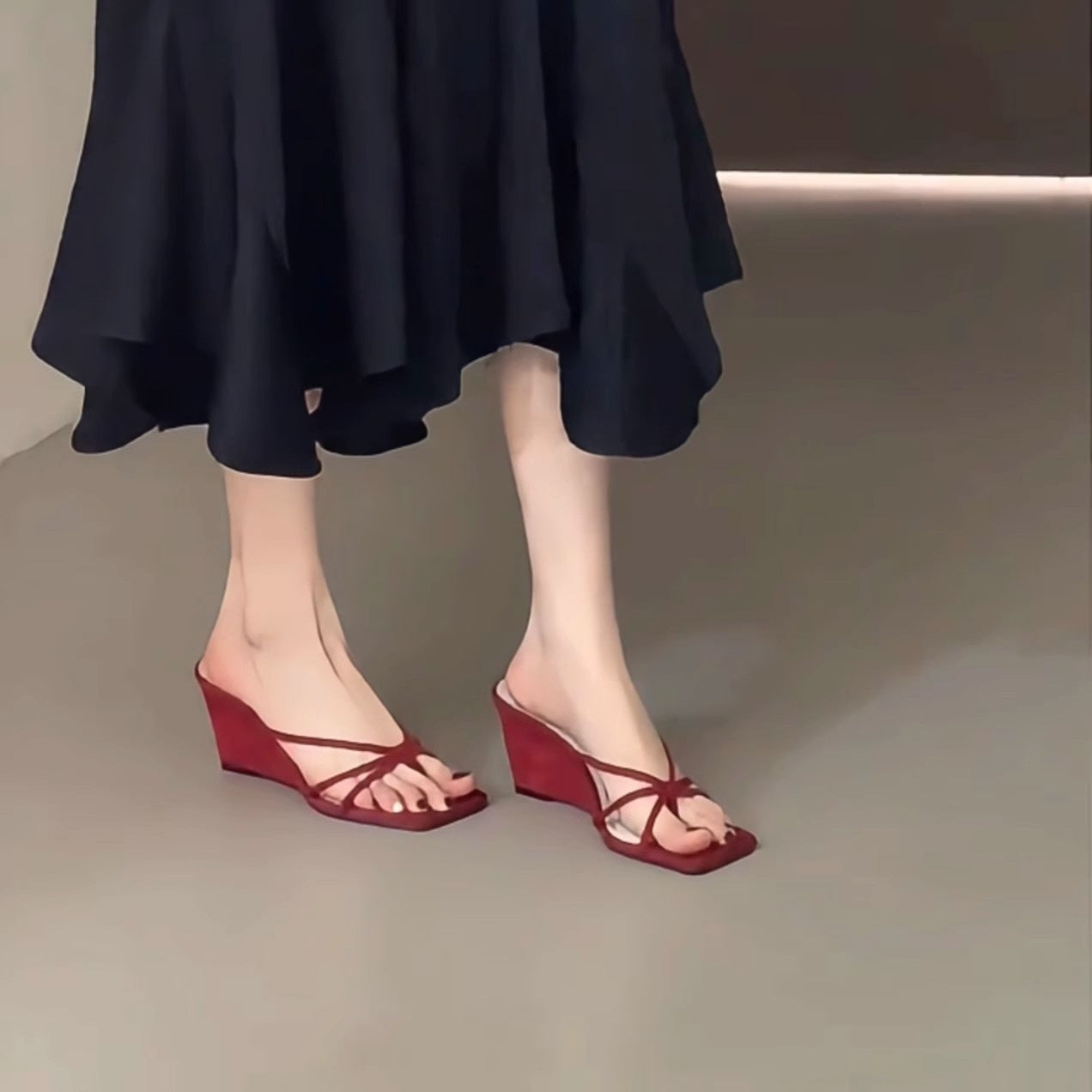 Orthopedic Balance | Strappy Pointed Toe Kitten Heel Sandals