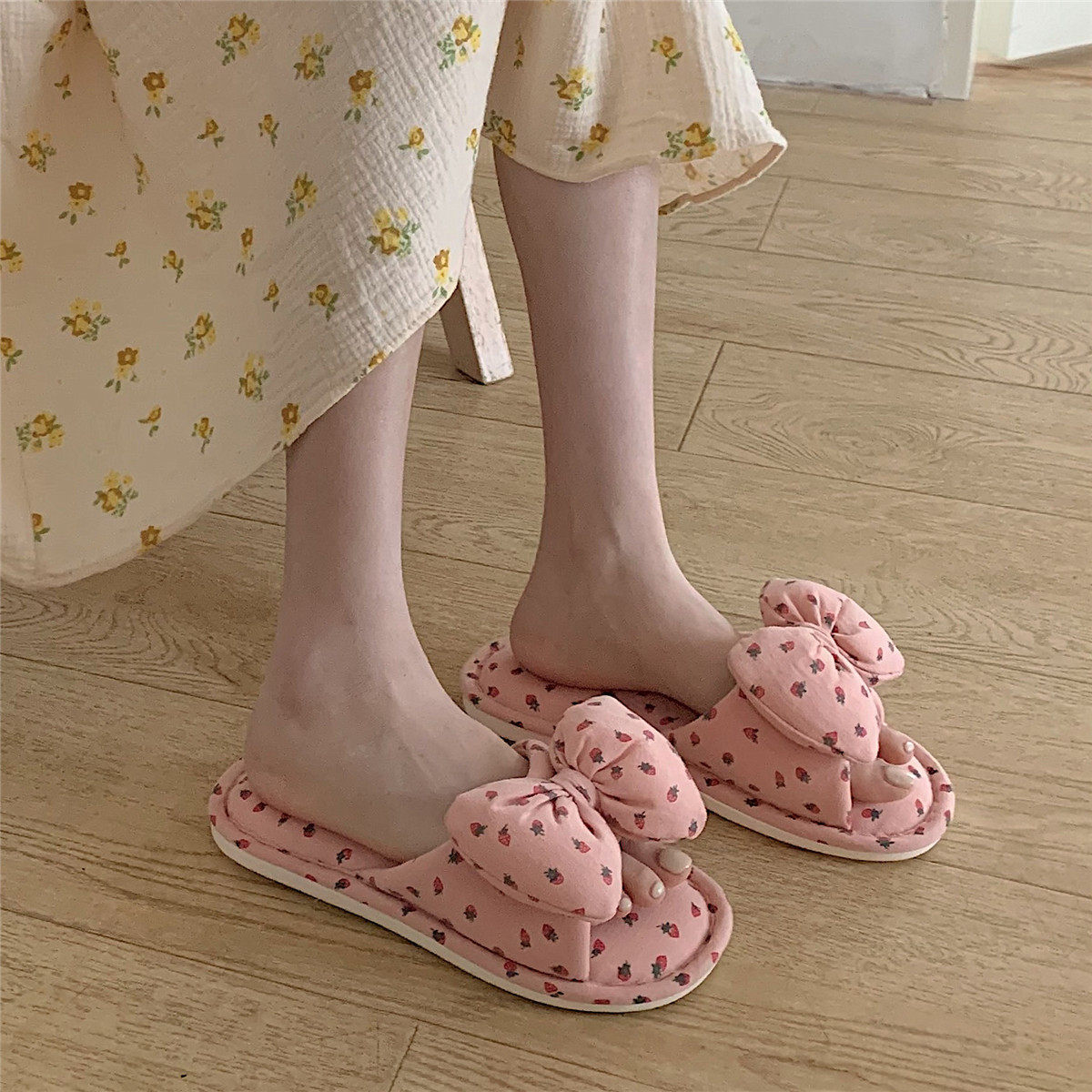 Orthopedic Balance | Polka Dot Ruffle Strap Slide Slippers
