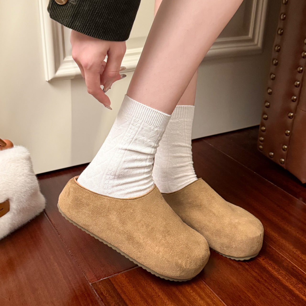 Orthopedic Balance Cozy Suede Slip-On Clogs – Lightweight Comfort Indoor & Outdoor Shoes