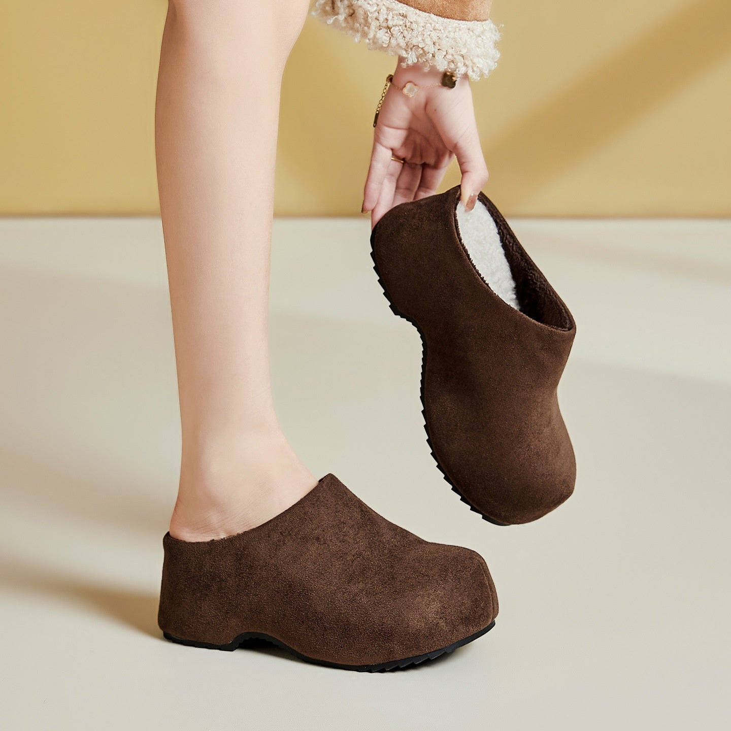 Orthopedic Balance Retro Chunky-Soled Mules - Unique And Comfortable