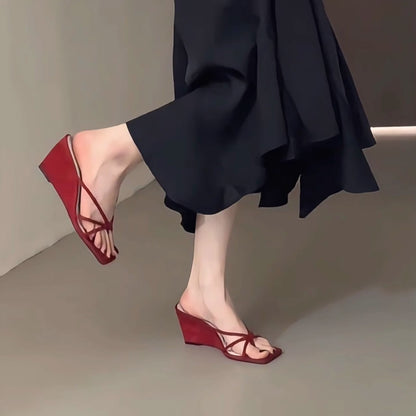 Orthopedic Balance | Strappy Pointed Toe Kitten Heel Sandals