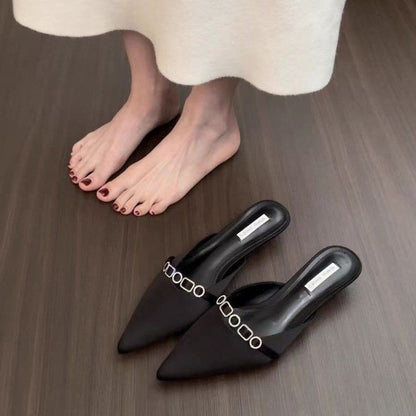 Orthopedic Balance | Pointed Toe Chain Detail Mule Flats