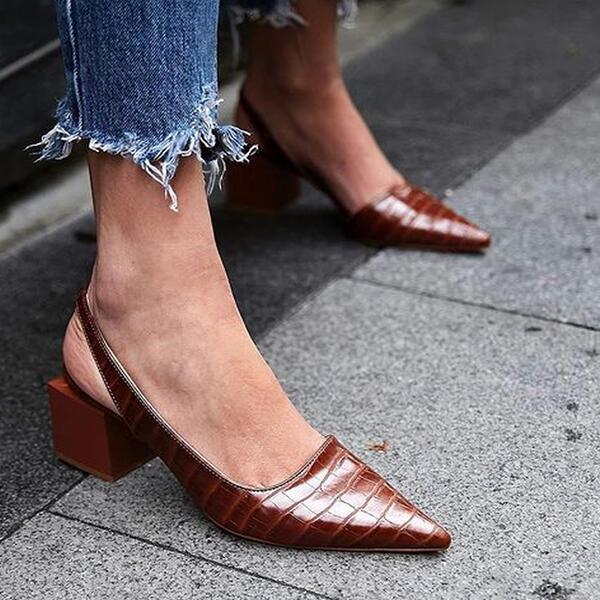 Calla | Pointed-Toe Slingback Pumps – Croc-Embossed Block Heel Shoes