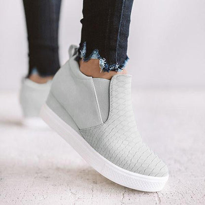 Iris | Women’s Orthopedic Slip-On Wedge Sneakers with Textured Upper
