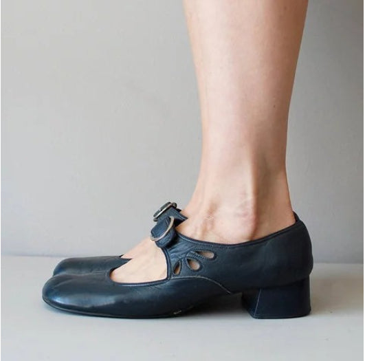Bianca | Buckle Shallow Cut Single Shoes