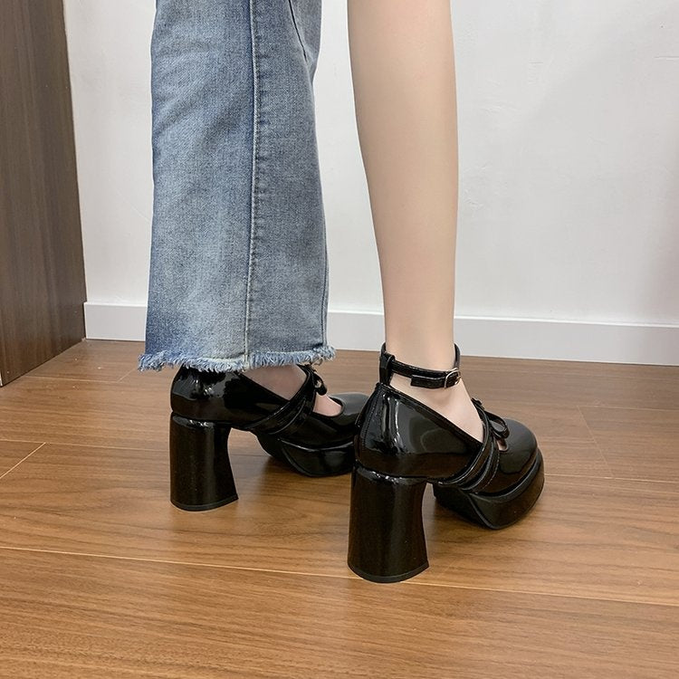 Orthopedic Balance | Chunky Platform Mary Jane Heels