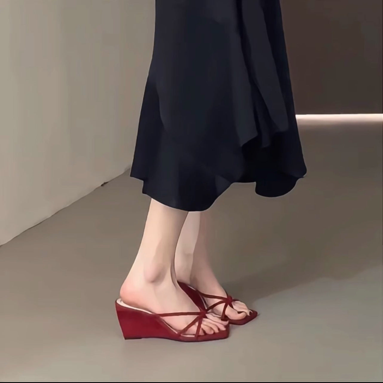 Orthopedic Balance | Strappy Pointed Toe Kitten Heel Sandals