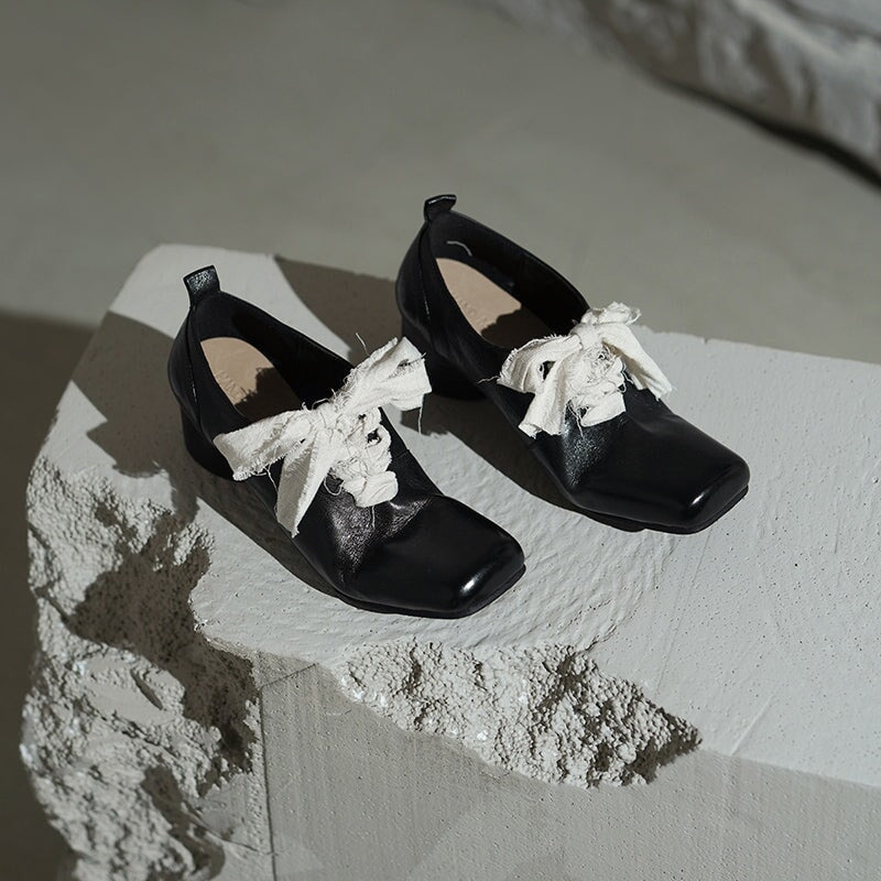 Marley | Women’s Vintage Bow Tie Orthopedic Leather Low Heel Shoes