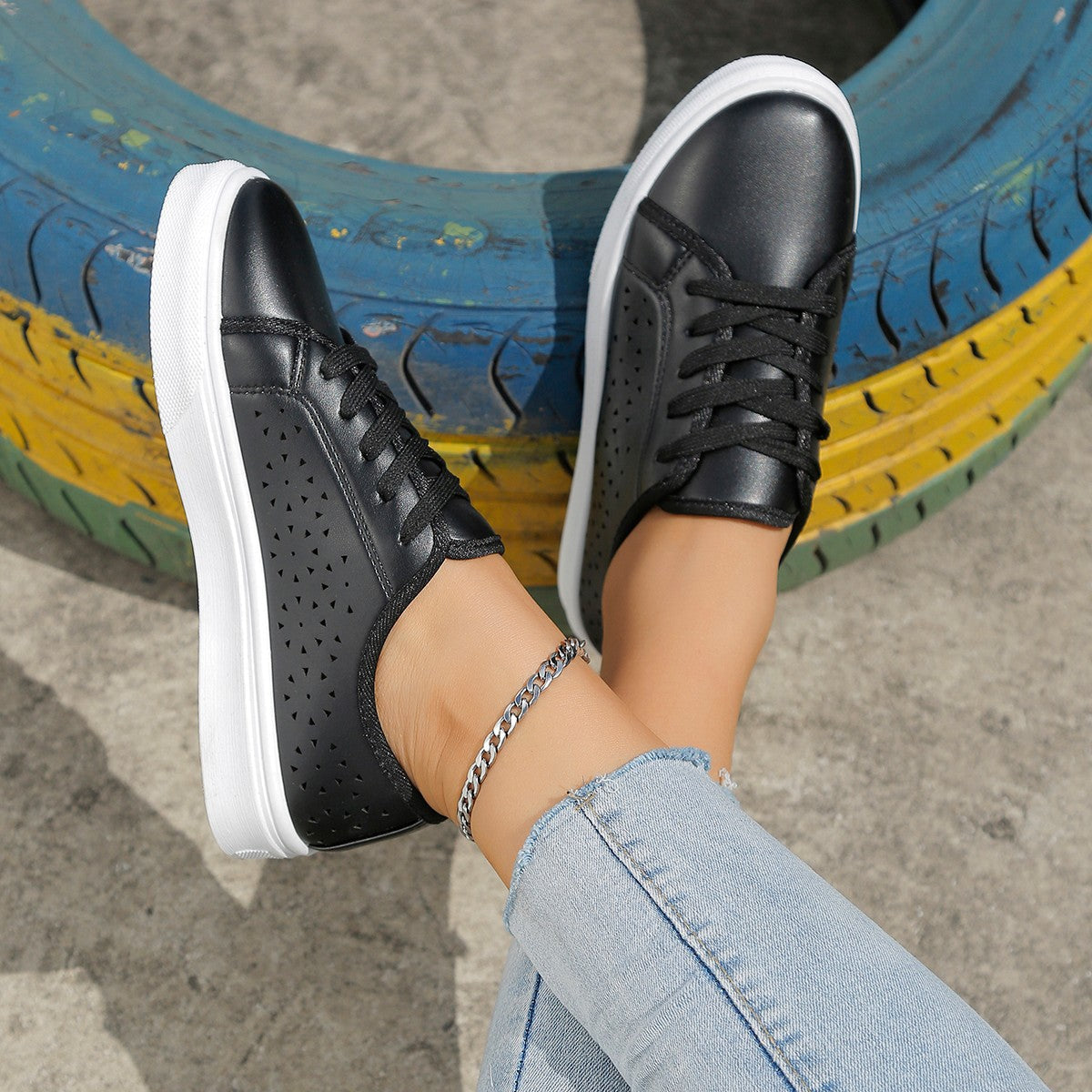 Orthopedic Balance Cutout Flat Shoes - Unique Elegance