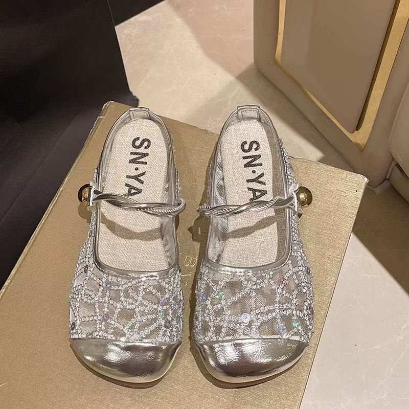 Orthopedic Balance | Floral Lace Mary Jane Ballet Flats