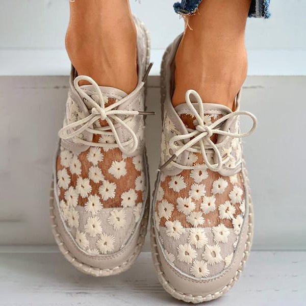Beryl | Floral Mesh Lace-Up Sneakers – Lightweight Breathable Comfort