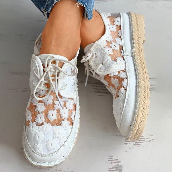 Beryl | Floral Mesh Lace-Up Sneakers – Lightweight Breathable Comfort
